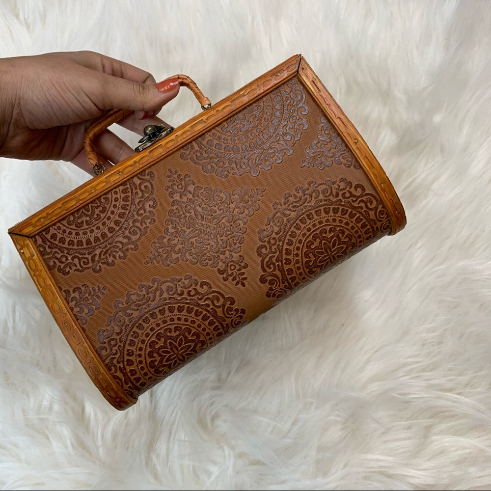 Vintage Wood Hand Carved Purse - Picture 2 of 5